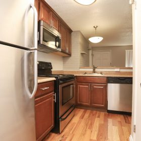 Photo Gallery for Unit 204